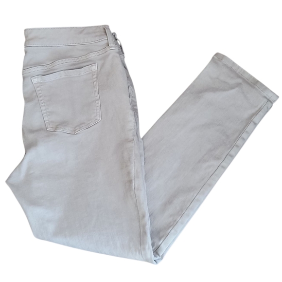 torrid Denim - Torrid Cream/Tan Boyfriend Straight Jeans Size 10